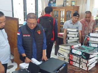 Kejati Jambi Geledah Sekretariat DPRD Merangin, Sita Dokumen dan Perangkat Elektronik Terkait Dugaan Korupsi