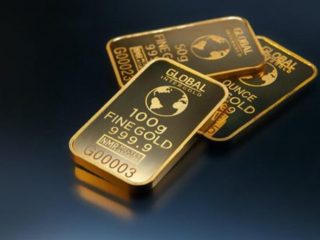 Makna Emas dalam Al-Qur’an: Standar Nilai, Instrumen Zakat, hingga Ujian Keimanan