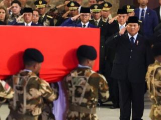 Prabowo Sampaikan Duka Mendalam atas Gugurnya 3 Prajurit TNI di Lebanon, Indonesia Kecam Serangan