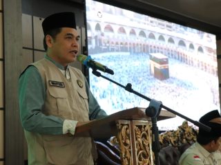 Sambut Kloter BTH 23, Kakanwil Kemenhaj Jambi Tegaskan Aturan Ketat di Asrama Haji hingga Larangan City Tour di Makkah